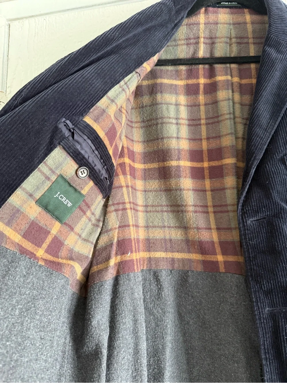 J. Crew Navy Corduroy Blazer Sport Coat with Brown Elbow Patches. Size Large